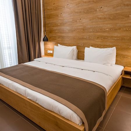 טביליסי Luxury Apartments On Central Avenue מראה חיצוני תמונה
