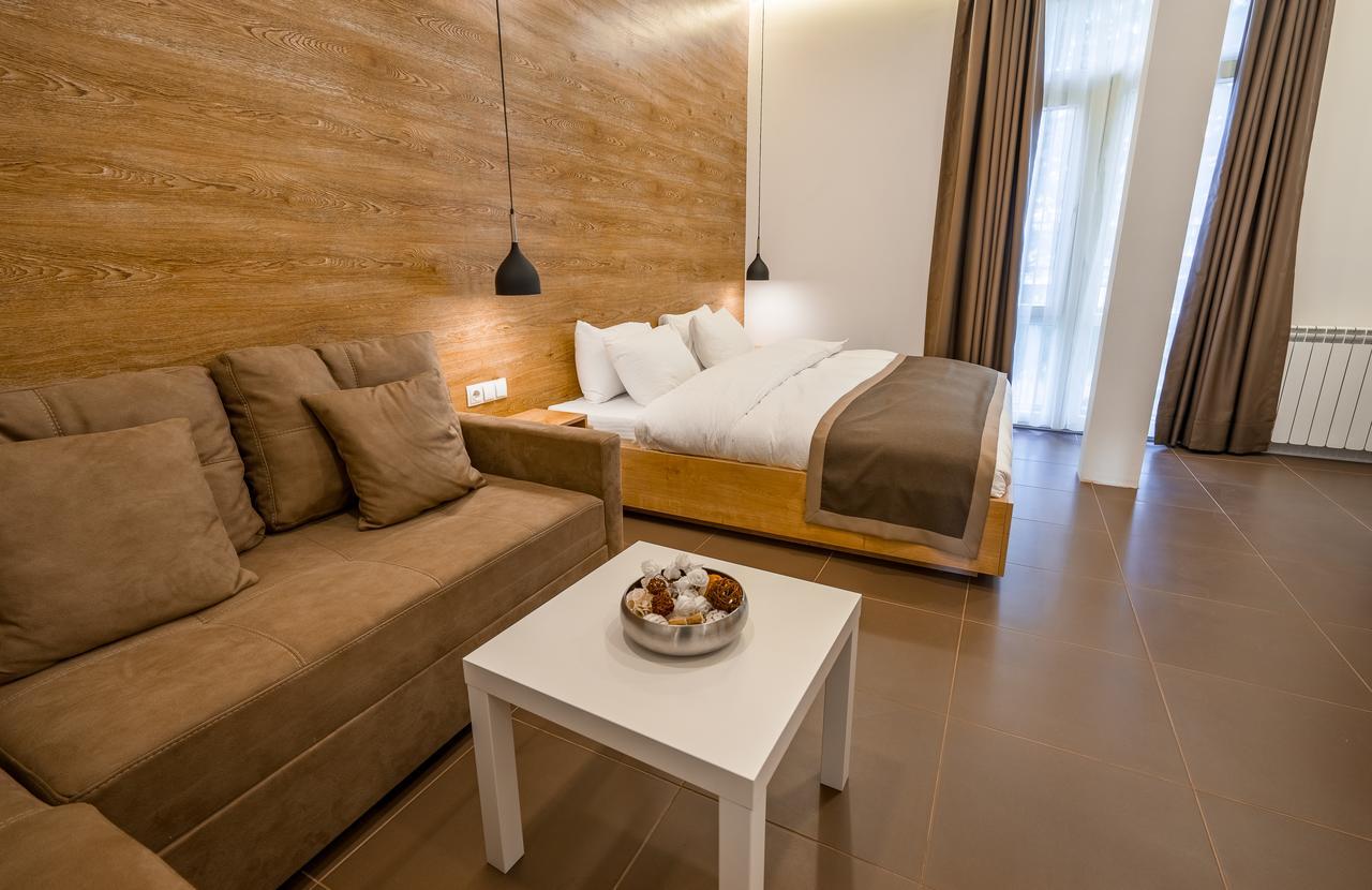 טביליסי Luxury Apartments On Central Avenue מראה חיצוני תמונה