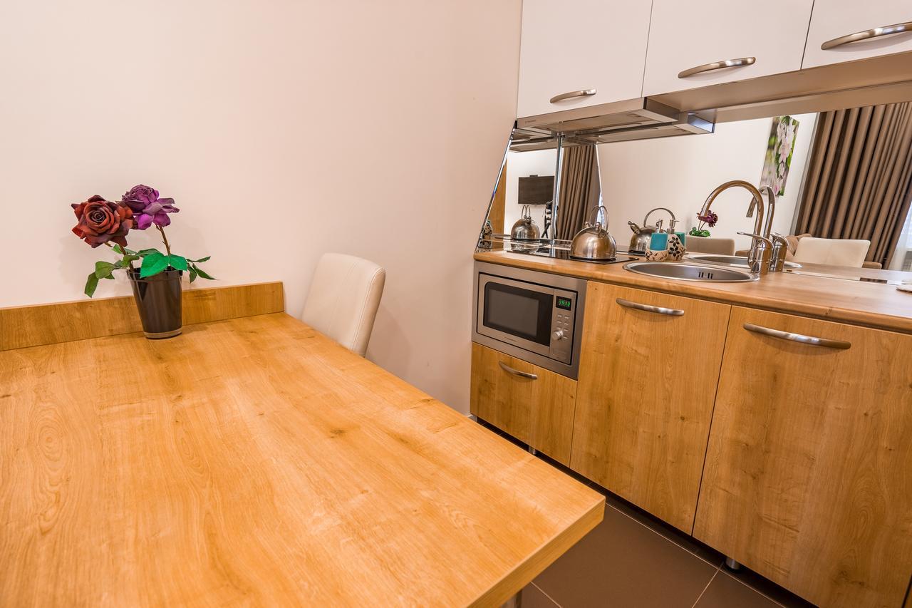 טביליסי Luxury Apartments On Central Avenue מראה חיצוני תמונה