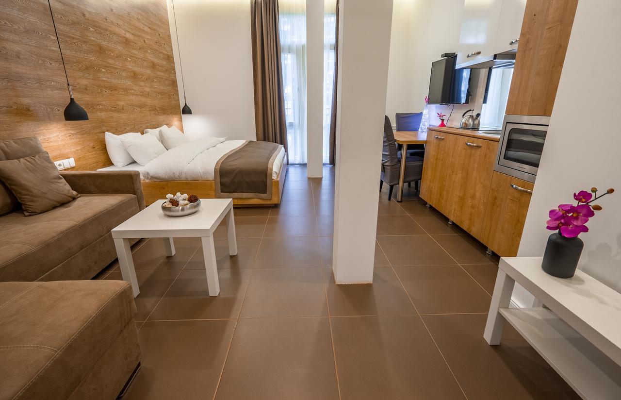 טביליסי Luxury Apartments On Central Avenue מראה חיצוני תמונה
