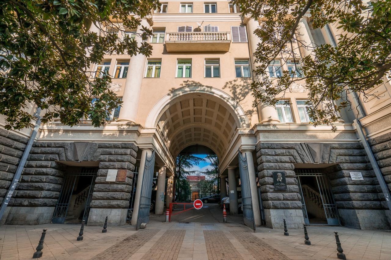 טביליסי Luxury Apartments On Central Avenue מראה חיצוני תמונה