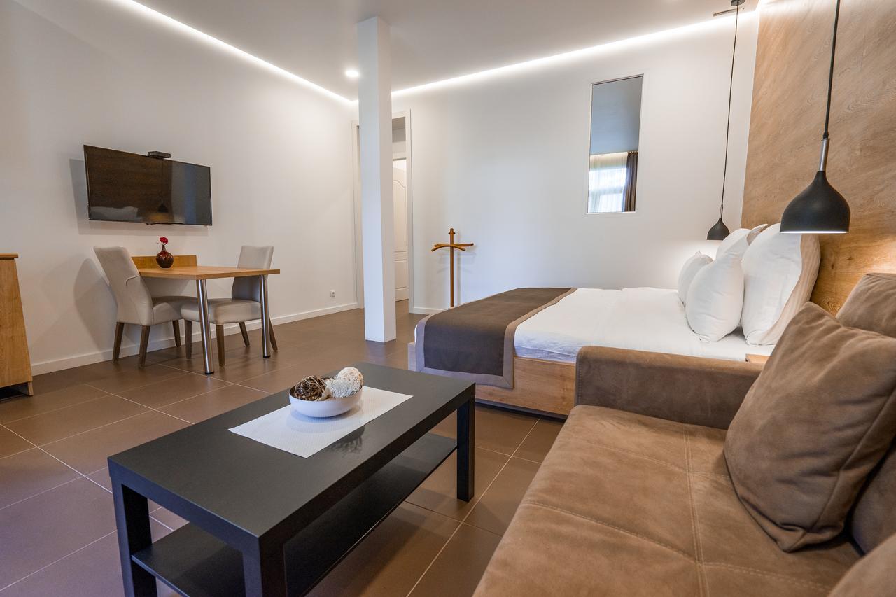 טביליסי Luxury Apartments On Central Avenue מראה חיצוני תמונה